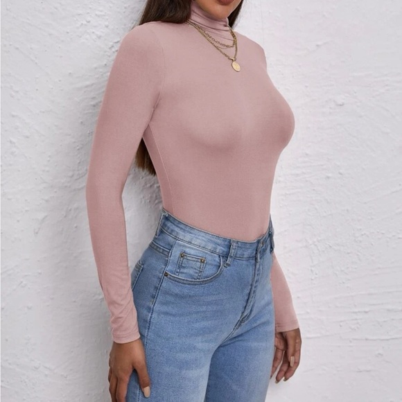 Boho casual high neck fitted top - Picture 13 of 15